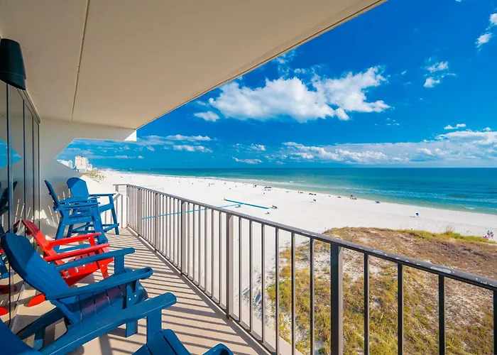 Apartment Island Winds East 501