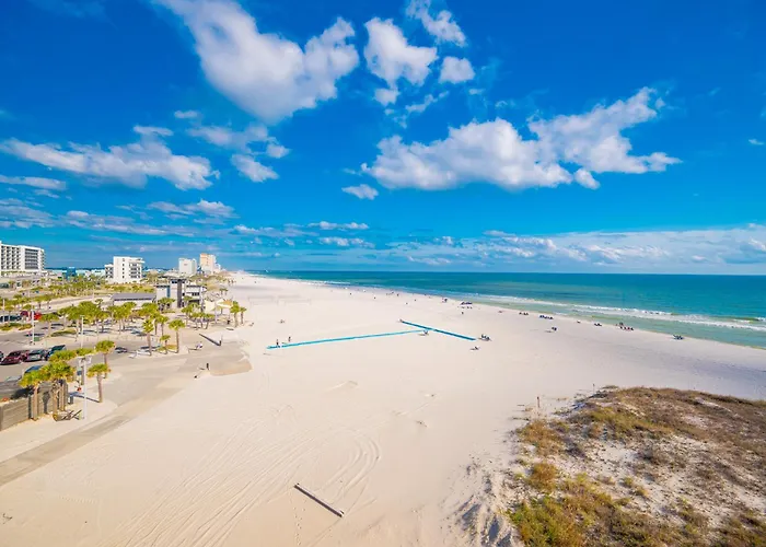 Apartment Island Winds East 501